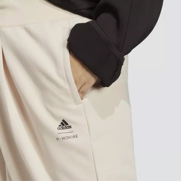 Adidas 11 Honore Sweatpants Women’s Crop Barrel Joggers Pants Cream NWT Size 4X - Picture 5 of 9